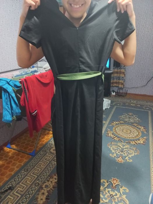 Классическая платье