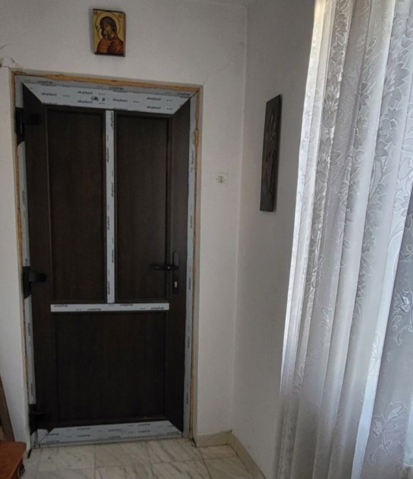 Casa cu TEREN UN HECTAR Suceava
