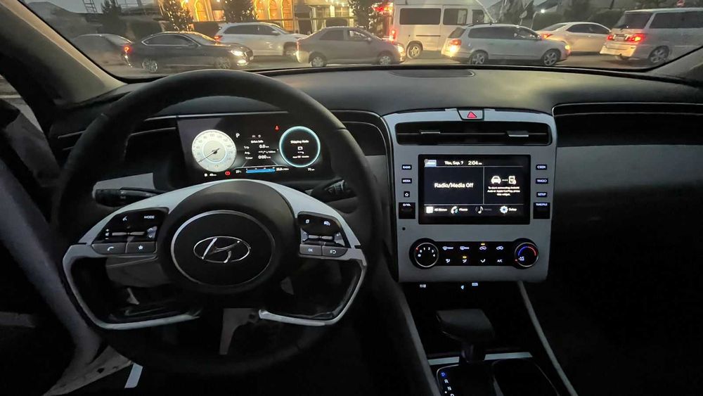 Hyundai Tucson 2023 новый