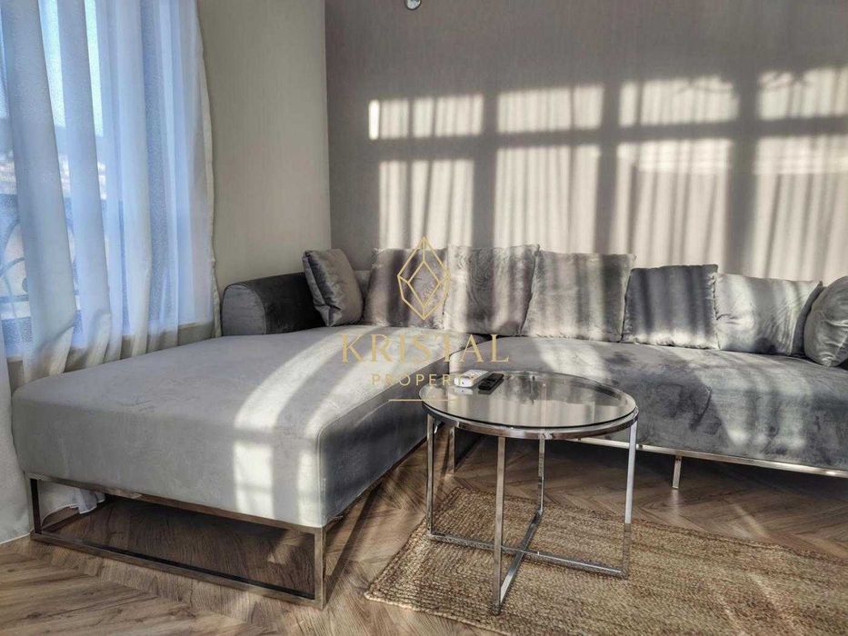Продава се Двустаен апартамент в Свети Влас - 50 кв.м за 1082 €/кв.м - Снимка #1
