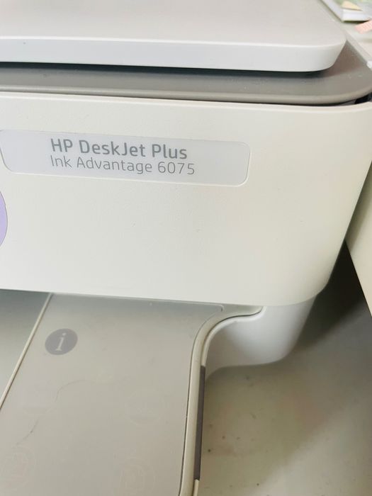 HP DeskJet Plus Ink Advantage 6075