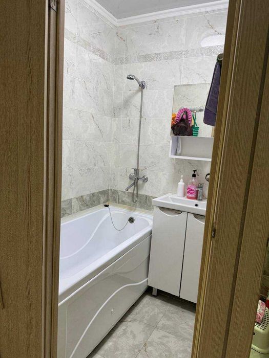 Продам 3 комнатную квартиру