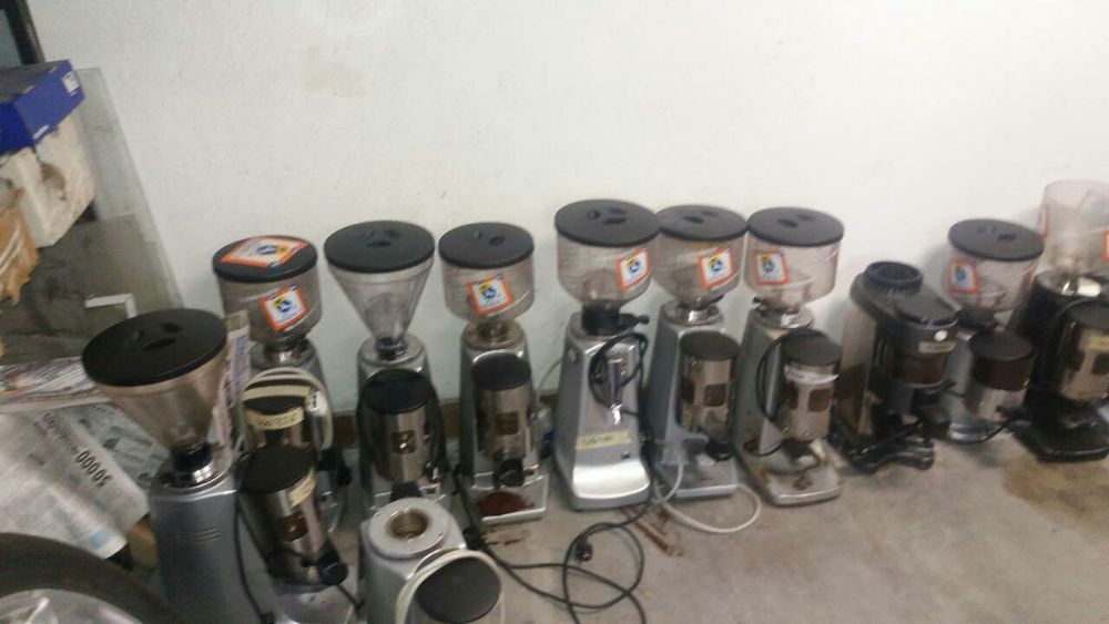 КАФЕ-машини на едро внос Италия
