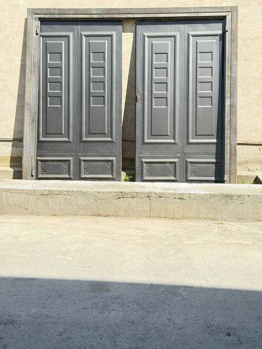 Бакувват темир дарвоза сотилади