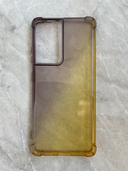 Продам чехлы на Samsung S21 ultra