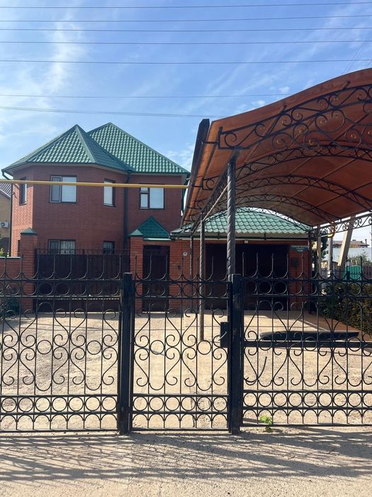 Продам шикарный дом 165 м2 в парке Кирова