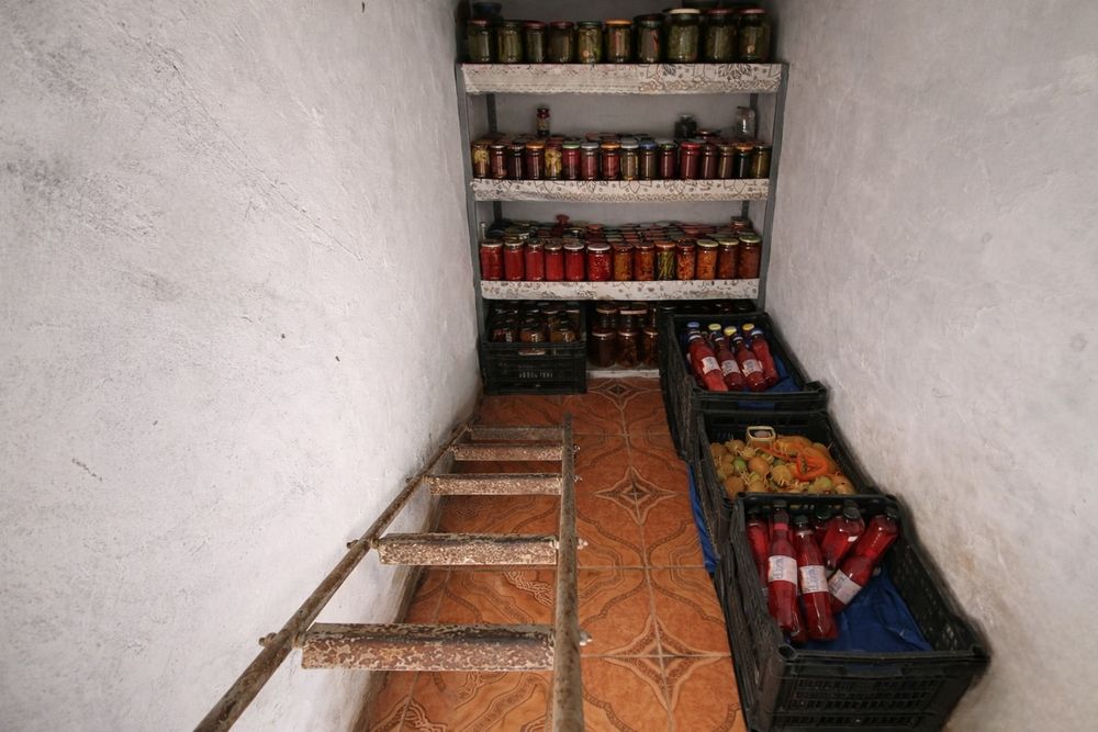 Apartament 3 camere,  Zona C5, Parter