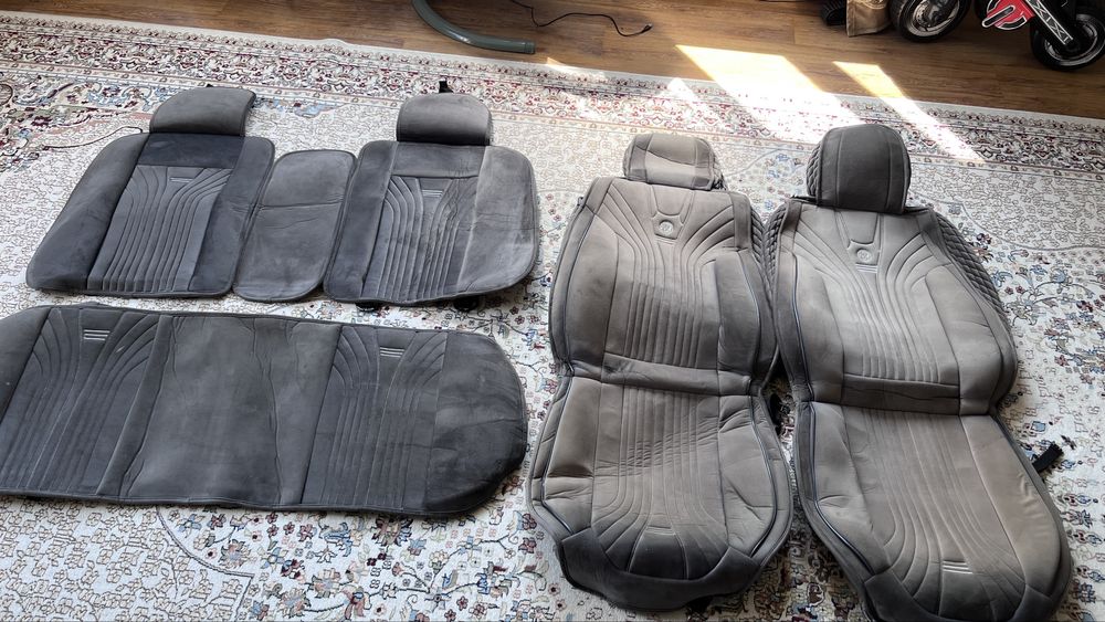 Универсальный чехол для сидения