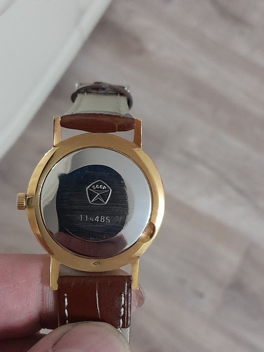 Продам часы СССР Вымпел