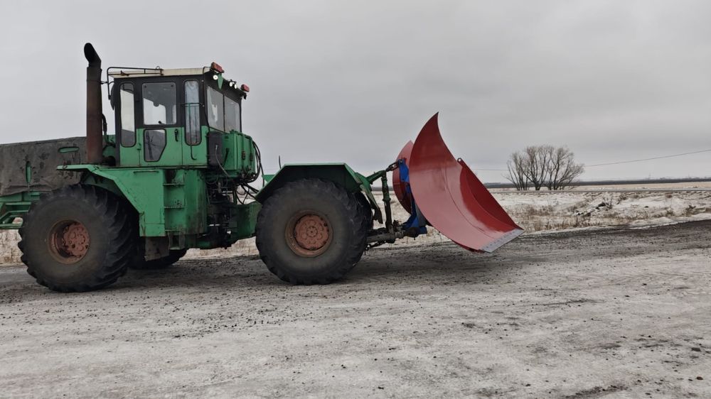 ОТВАЛ-БАБОЧКА на трактор ( ширина -4М)