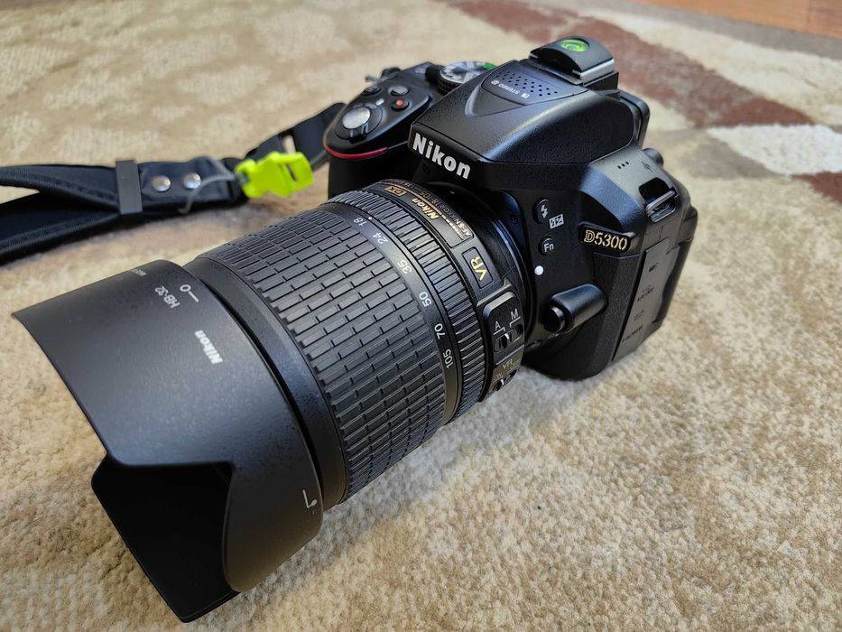 Nikon D5300 - пробег 10 тысяч кадров, в идеальном состоянии, комплект