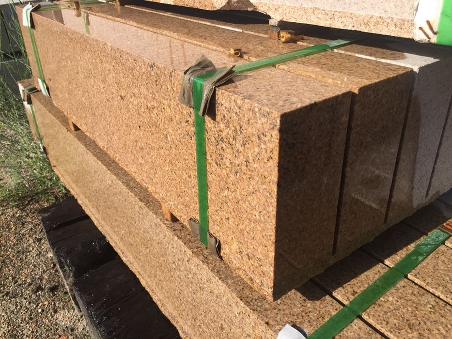 Каръер,месторождение гранитов