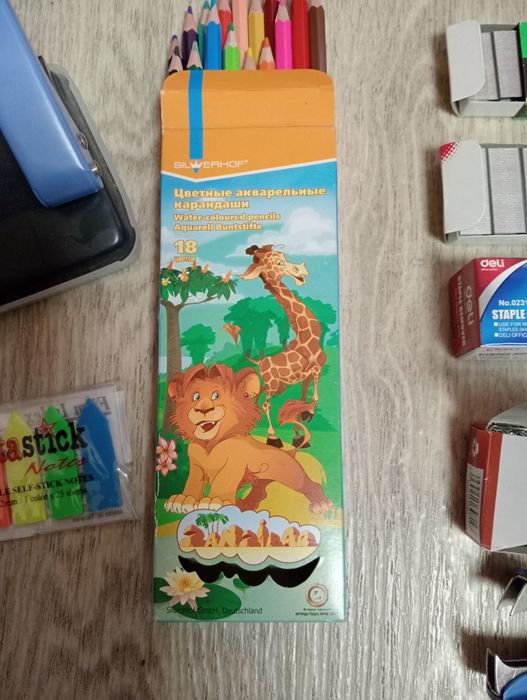 Продам канцелярские товары.