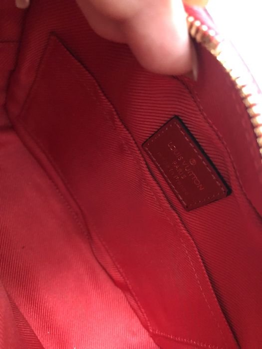 Кроссбоди  LOUIS VUITTON 40000т