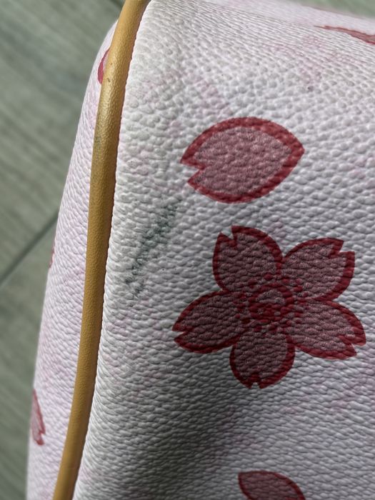 Розова LV чанта Murakami