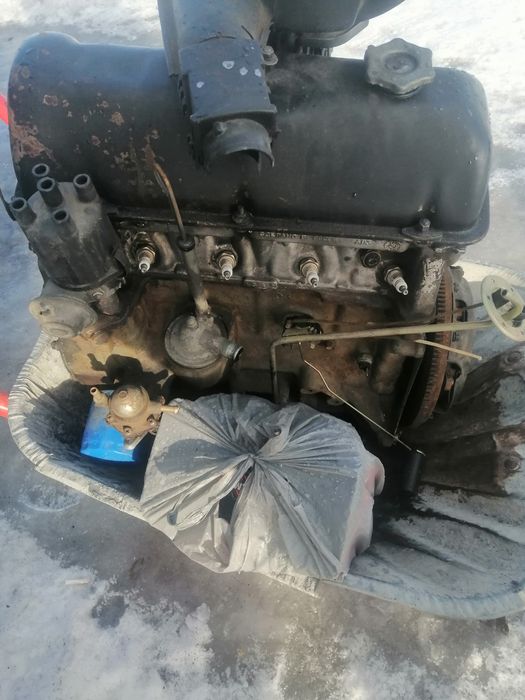 Двигатель с жигули