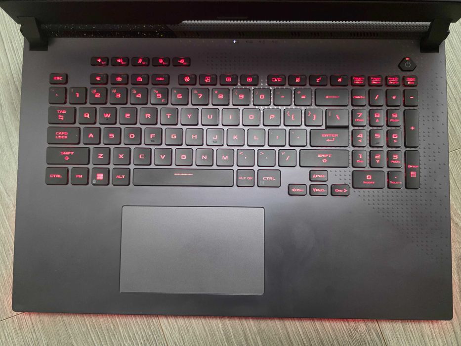 Laptop gaming ASUS ROG Strix G17 G713RW Ryzen 9 6900HX, RTX 3070 TI, 16GB DDR5, SSD M.2 NVMe 1TB