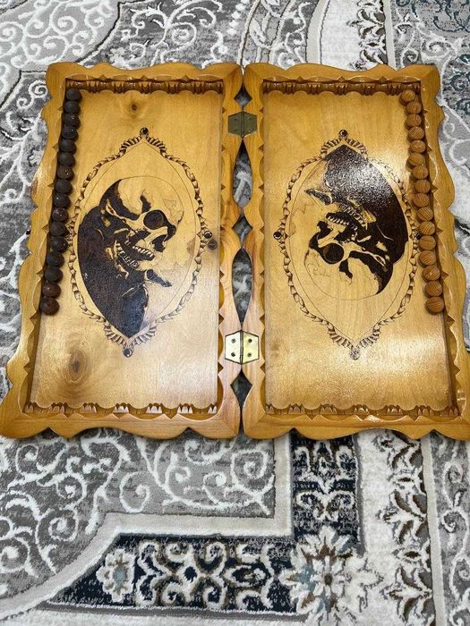 Продам нарды ручной работы.