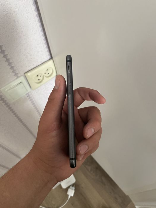 IPhone 8, 35 000