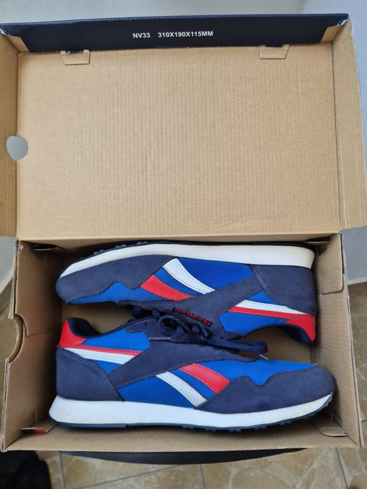 Adidasi bărbați Reebok 43