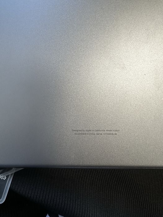 Macbook Air M2 2022