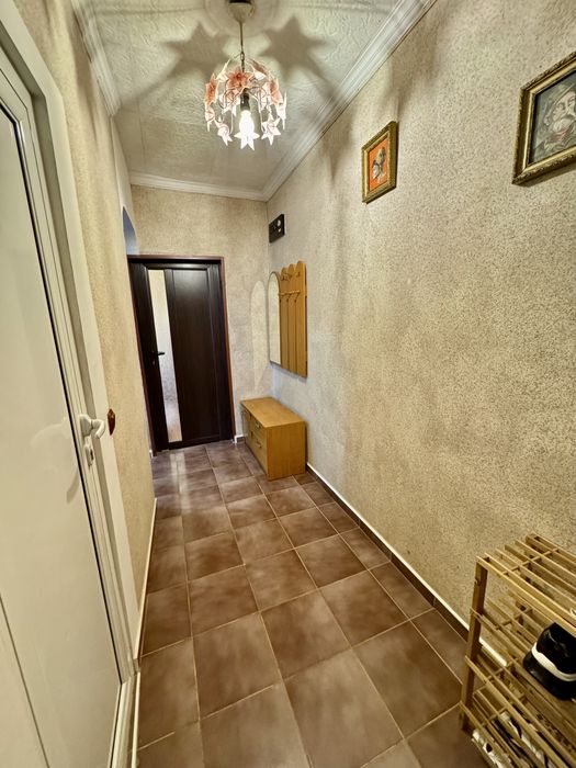 Дава се под наем Едностаен апартамент в Враца, Квартал 103 - 40 кв.м за 255 € - Снимка #10