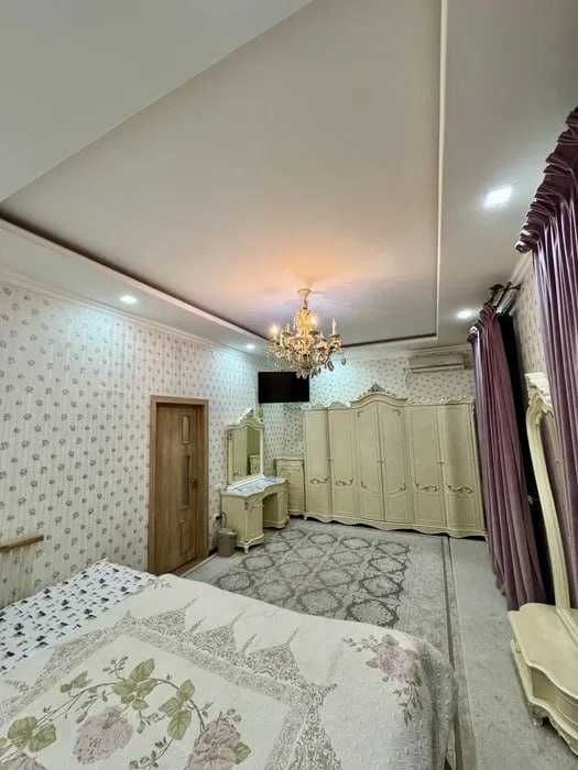 Яккасарай, Golden House. 7/1/8. Шикарная квартире в центре Ташкента;