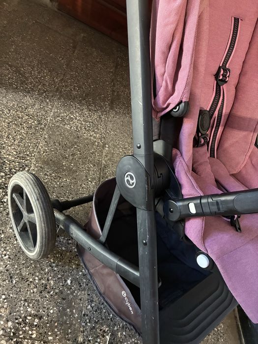 Продавам количка Cybex/Сайбекс Balios S цвят Magnolia