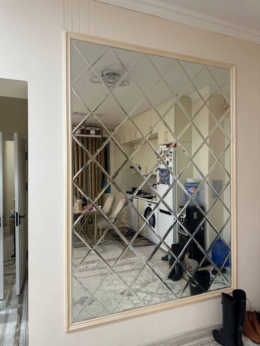 Тез арзион. Мебел техникалари Билан. Заходи и живи . 1 кават.+ Парковк