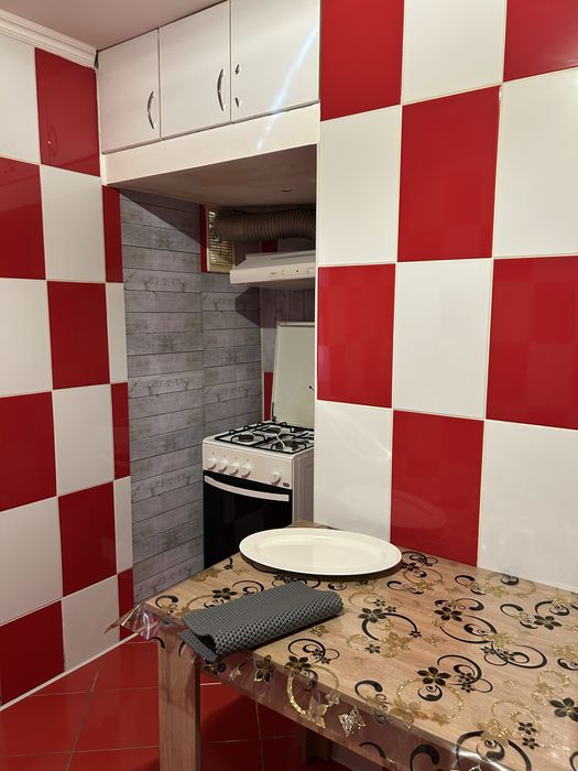 Apartament cu 2 camere de vanzare- zona Biserica Noua