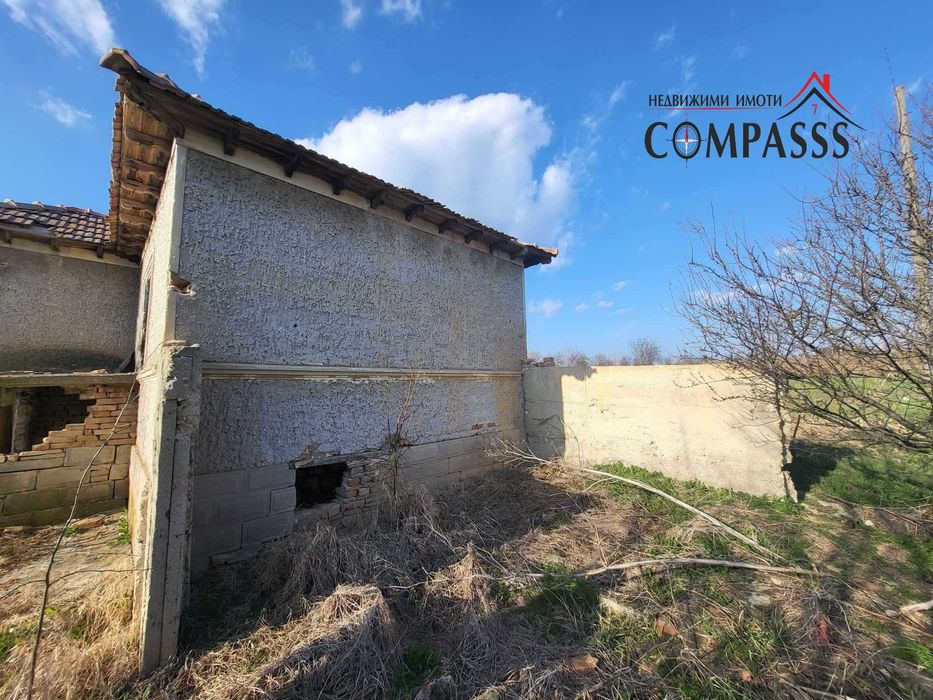 Продава се Къща в с. Лясково, Област Добрич - 70 кв.м за 72 €/кв.м - Снимка #1