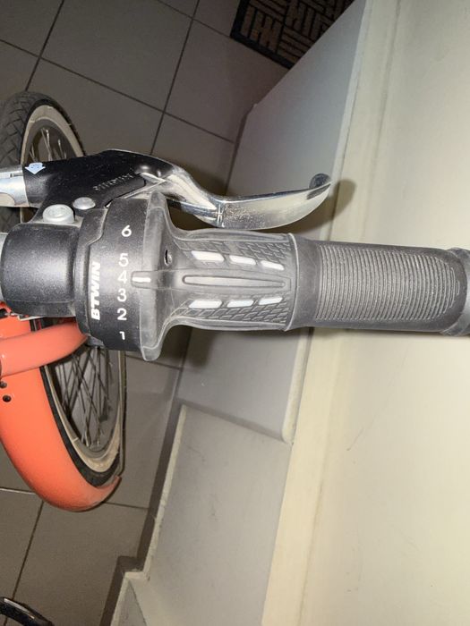 Детско колело за момиче 9-12 г., 24 инча, като ново