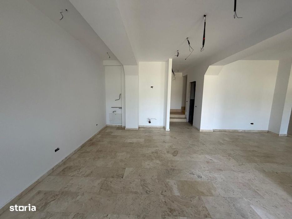 Apartament 4 Camere Tip Duplex, Investitie