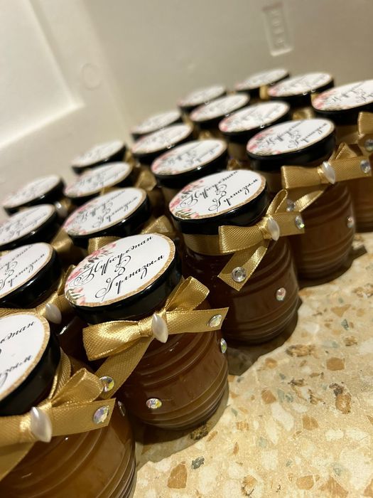 Корзина с мёдом.