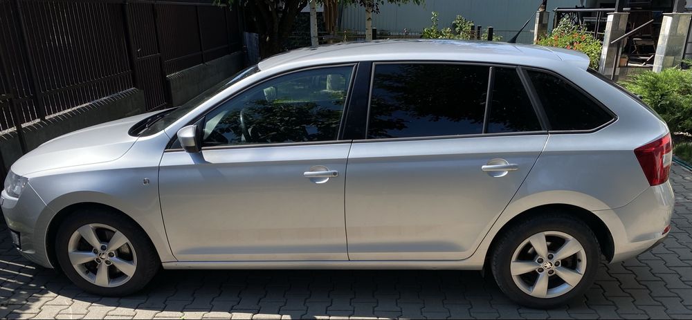 Skoda Rapid 1,6 diesel,2015, cutie automată dsg .    ITP aug2028