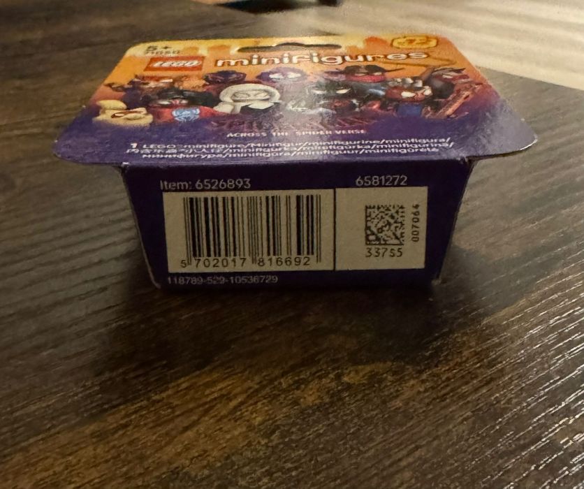 LEGO  minifigurina Spiderman across the Spiderverse Spider-Punk