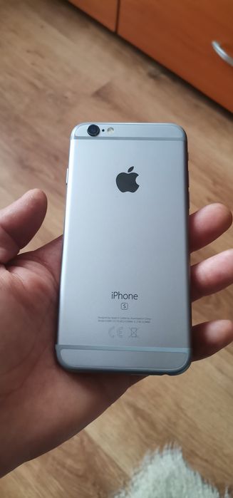Vând Iphone 6s memorie 32gb