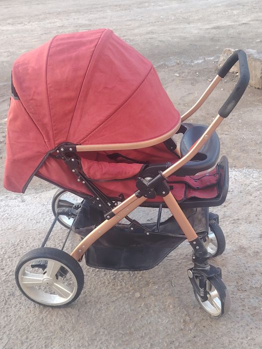 Kolyaska sotiladi bohosi 400 ming