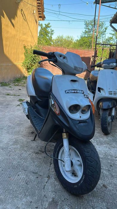 Vând scuter Yamaha Booster 80cc