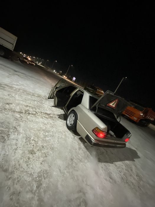 Прадаю мерс w124