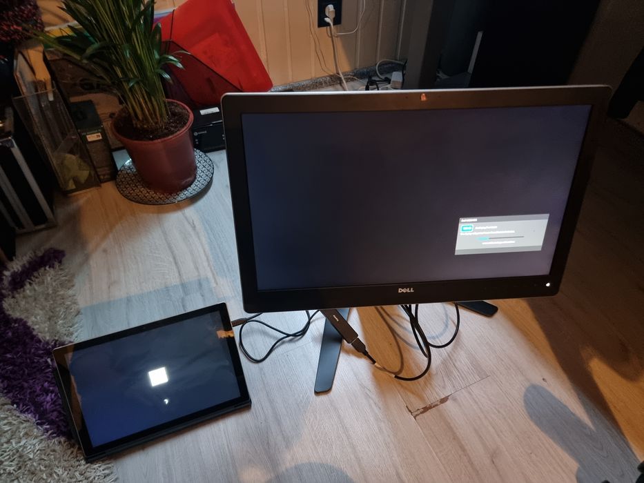 Monitor Dell UZ2315Hf 24 inch Business Profesional Full HD fără defect