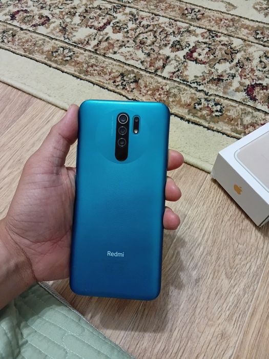 Продам рабочий телефон редми 9
