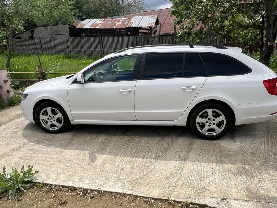 De vânzare: Skoda Superb 2011 – veterană de drum lung, încă în formă de muncă