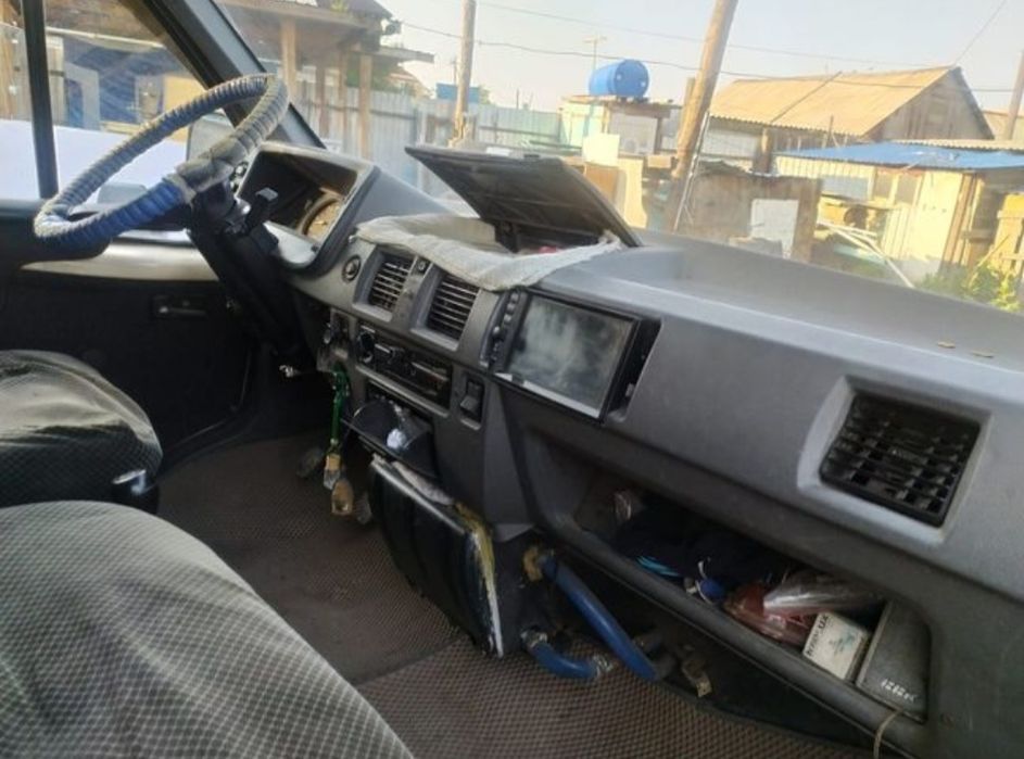 Продам газель тентованная