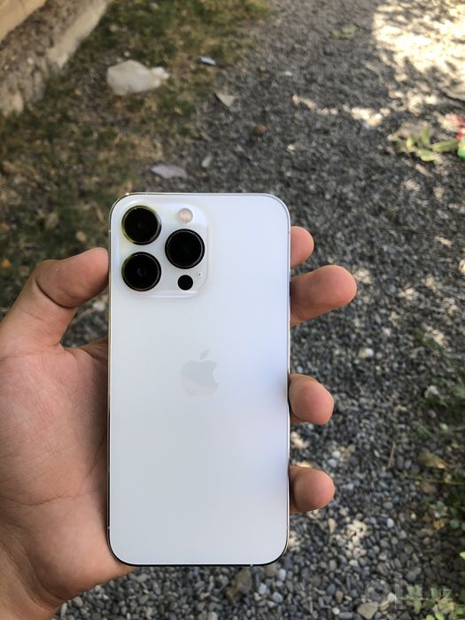 IPhone 13 pro white 128 памят аккумулятор 85%