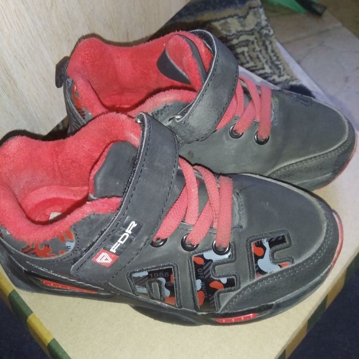 Детская весенняя обувь