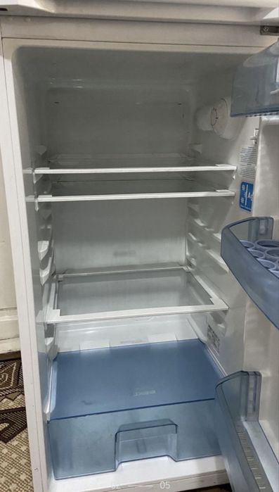 Холодильник BEKO