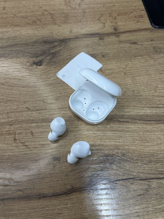 Наушник Samsung Galaxy Buds FE