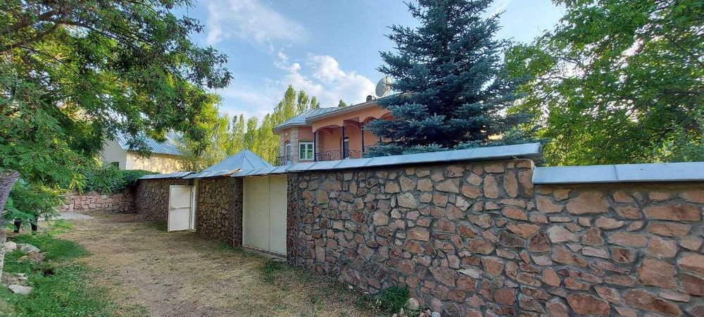 Продается Дача / Двухэтажный Дом в Чимгане