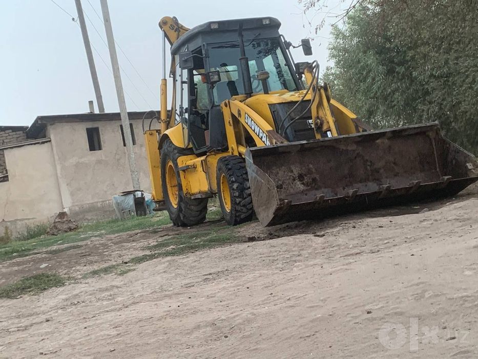 Ekskavator pogruzchik